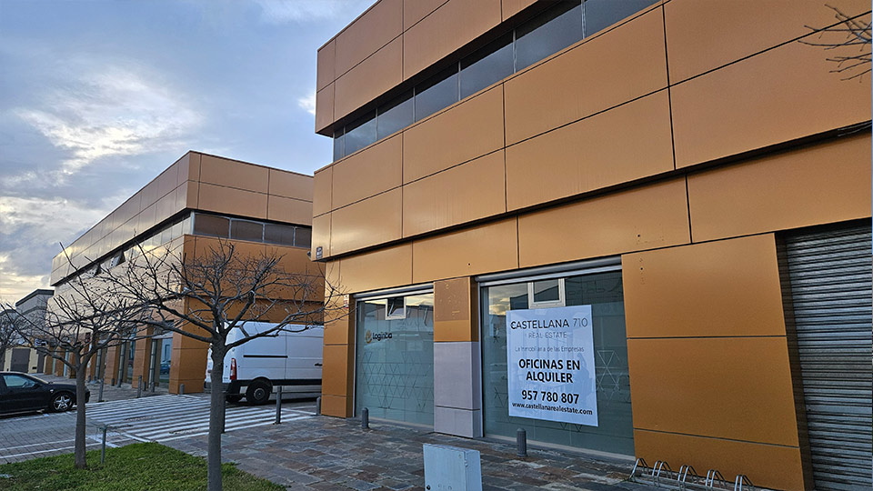 Oficina en Las Quemadas - Castellana Real Estate