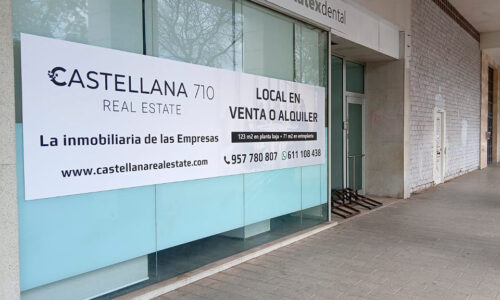 La importancia del cartel comercial en la fachada de un local